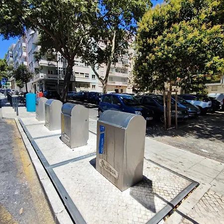 Lisbon, Twin In Penha De França Appartement