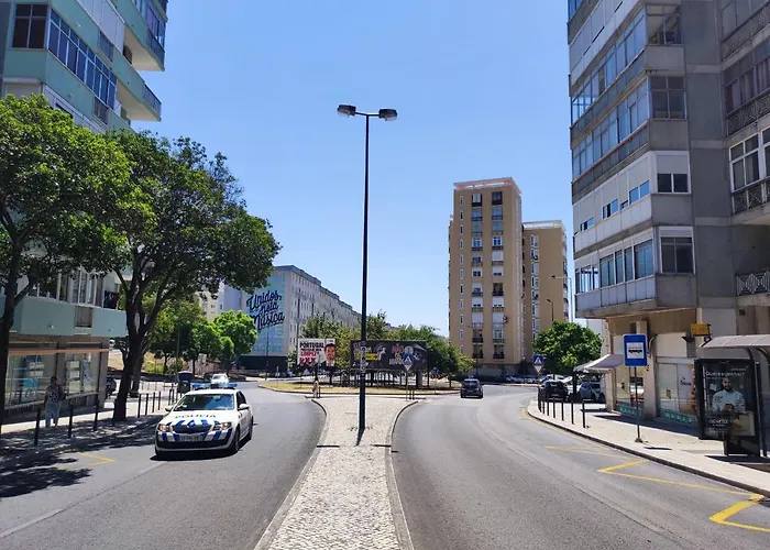 Гостьовий будинок Twin In Penha De Franca