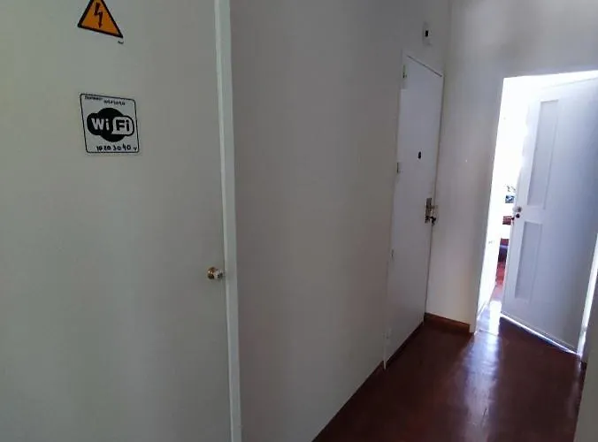 Twin In Penha De Franca Лісабон