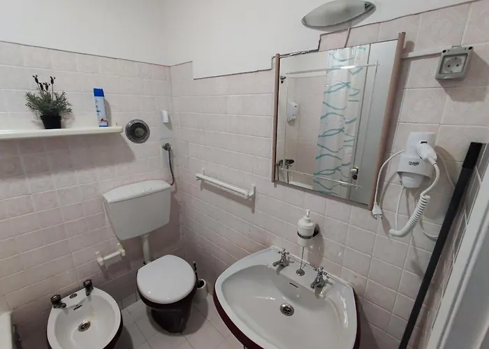 Vendégház Twin In Penha De Franca *